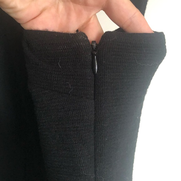 GAP little black dress - Picture 2 of 3